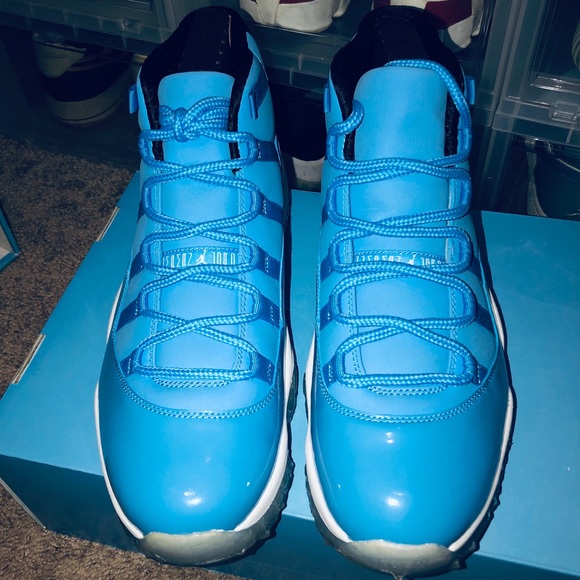 Jordan 11 Pantone/Gift of Flight sz 11 - Picture 1 of 7